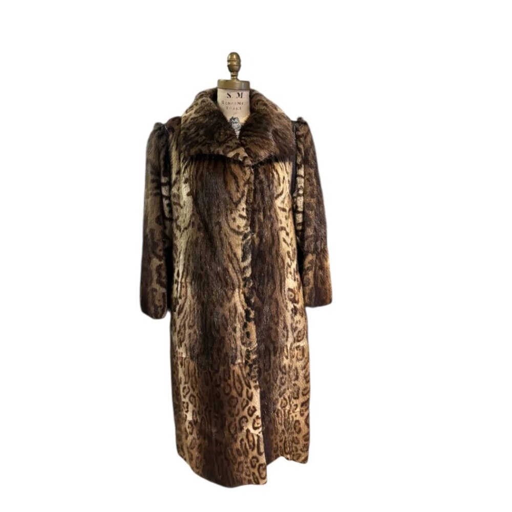 Folks Finer Furs Cheetah Print Fur Coat, Large